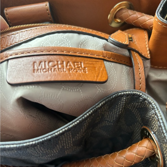 Michaels Kors large shoulder bag - Picture 5 of 9